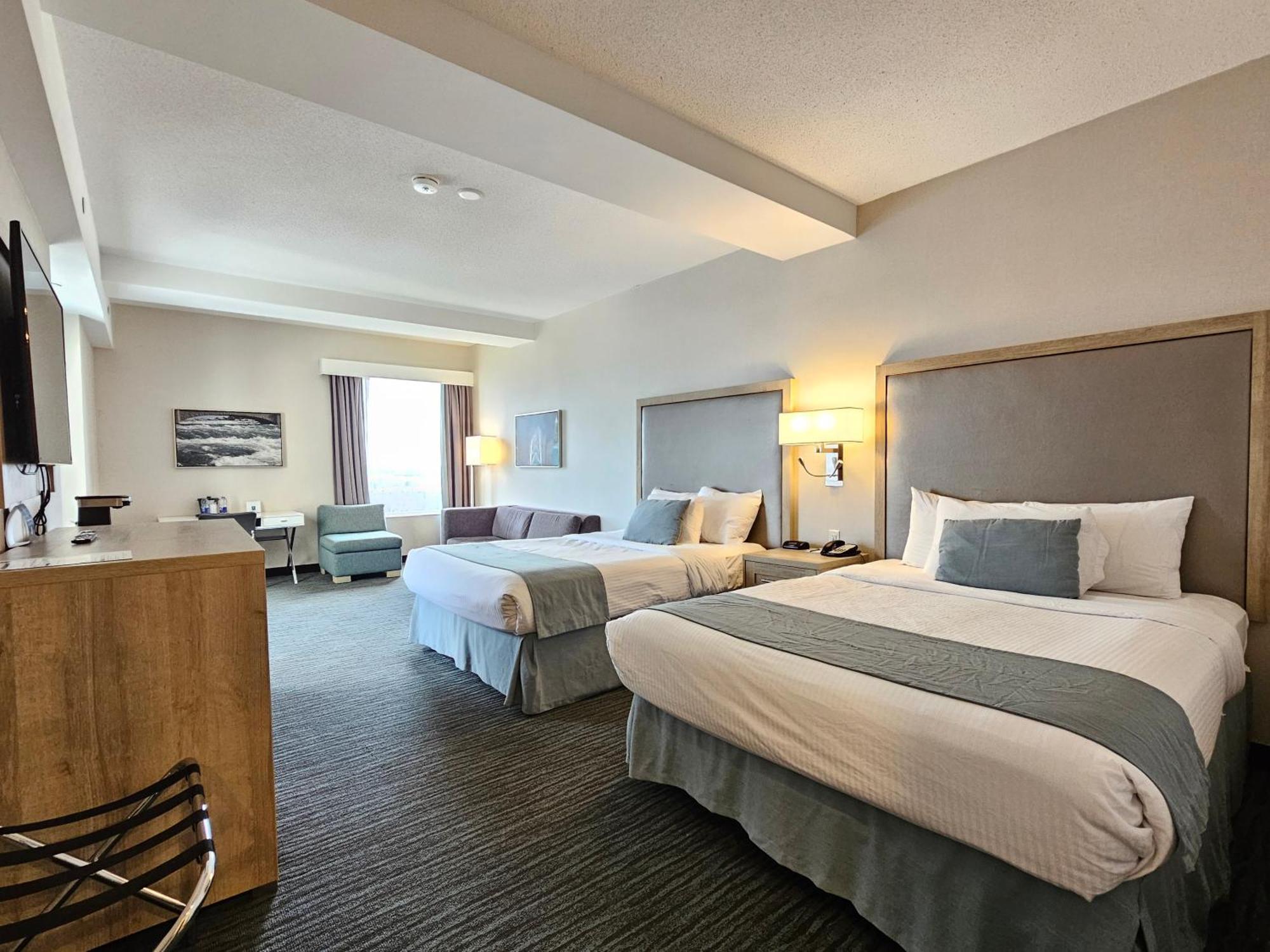 Vittoria Hotel & Suites Niagara Falls Exterior photo