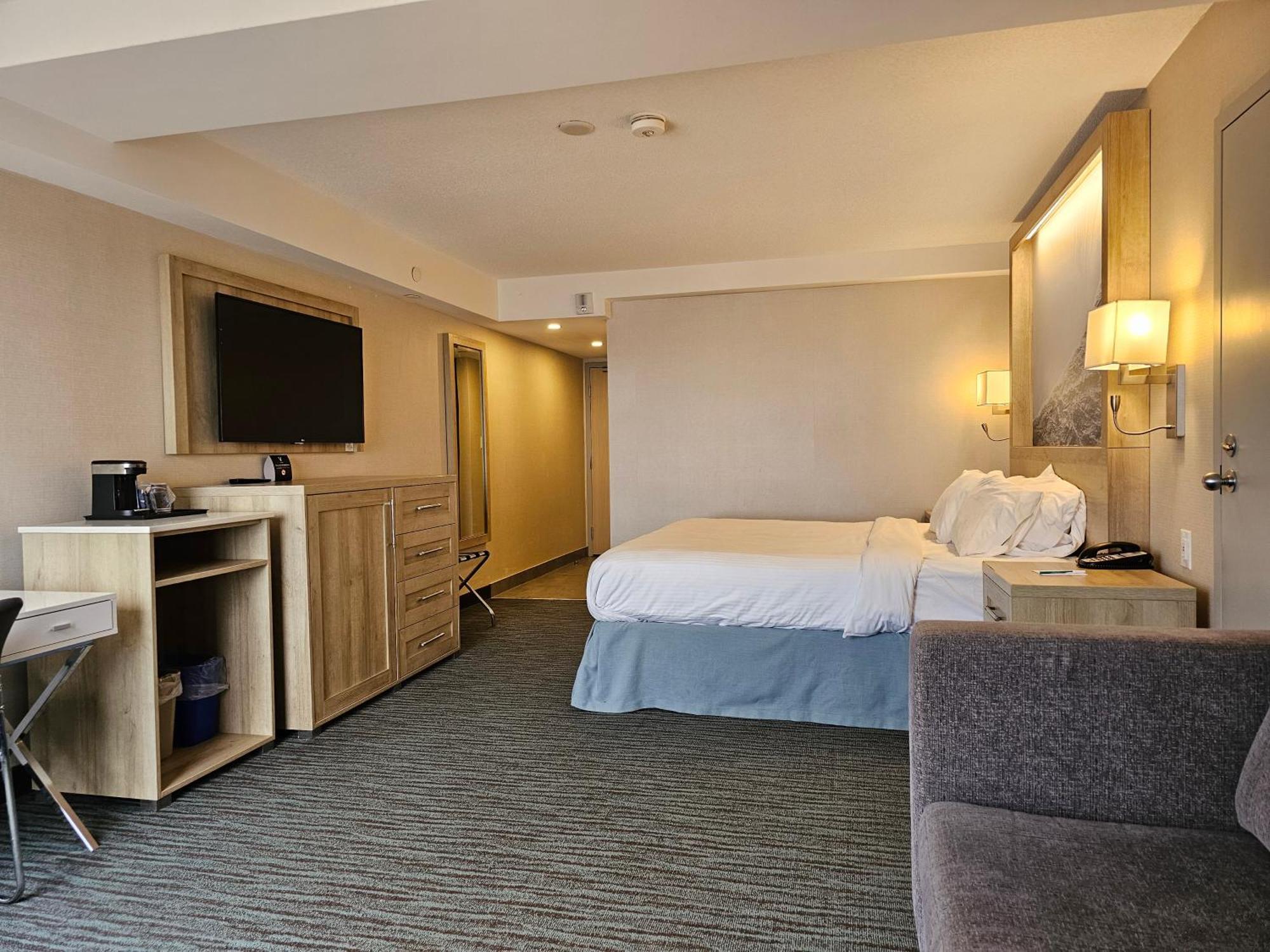 Vittoria Hotel & Suites Niagara Falls Exterior photo